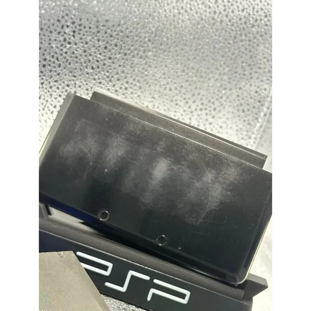 nintendo 3ds original shell authentic & used